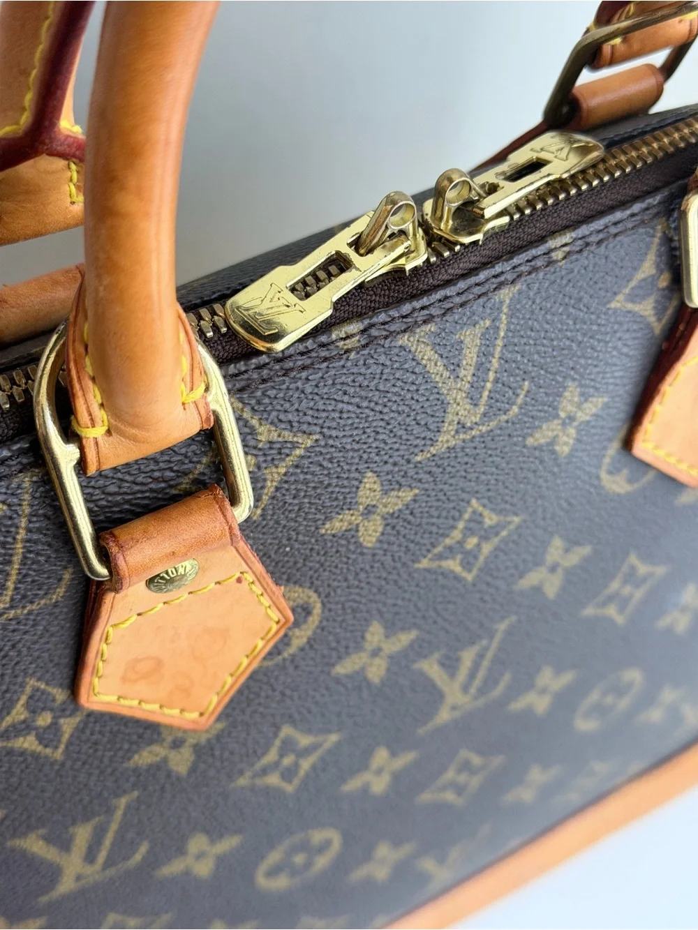 Louis Vuitton authentic louis